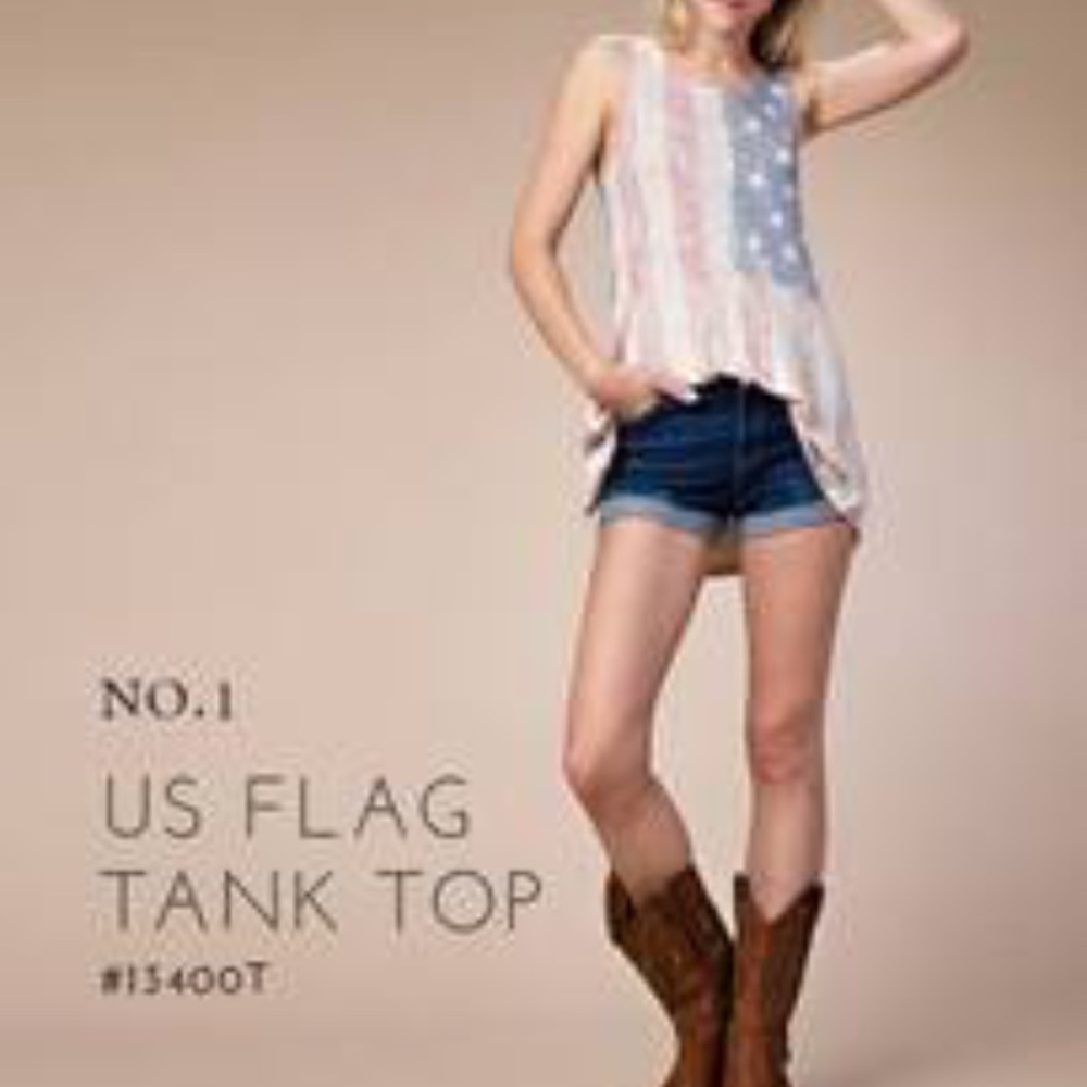 🇺🇸Vocal Plus American Ribbed Tank w. Rhinestones - Picture 2 of 6